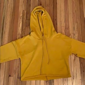 Long sleeve hoodie crop top